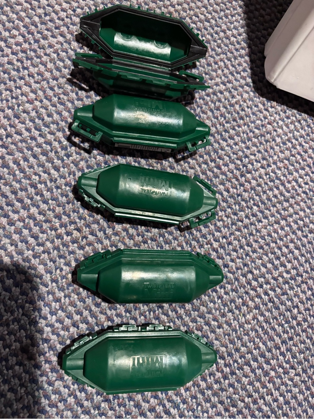 Green Plastic Mini twist and seal waterproof covers - Pack of 5. NWT
